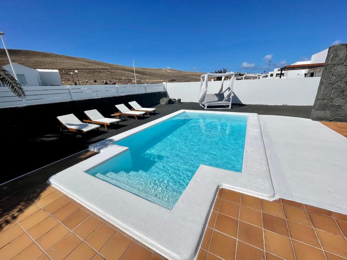 Villa Isora By Villalia Playa Blanca  Exterior photo